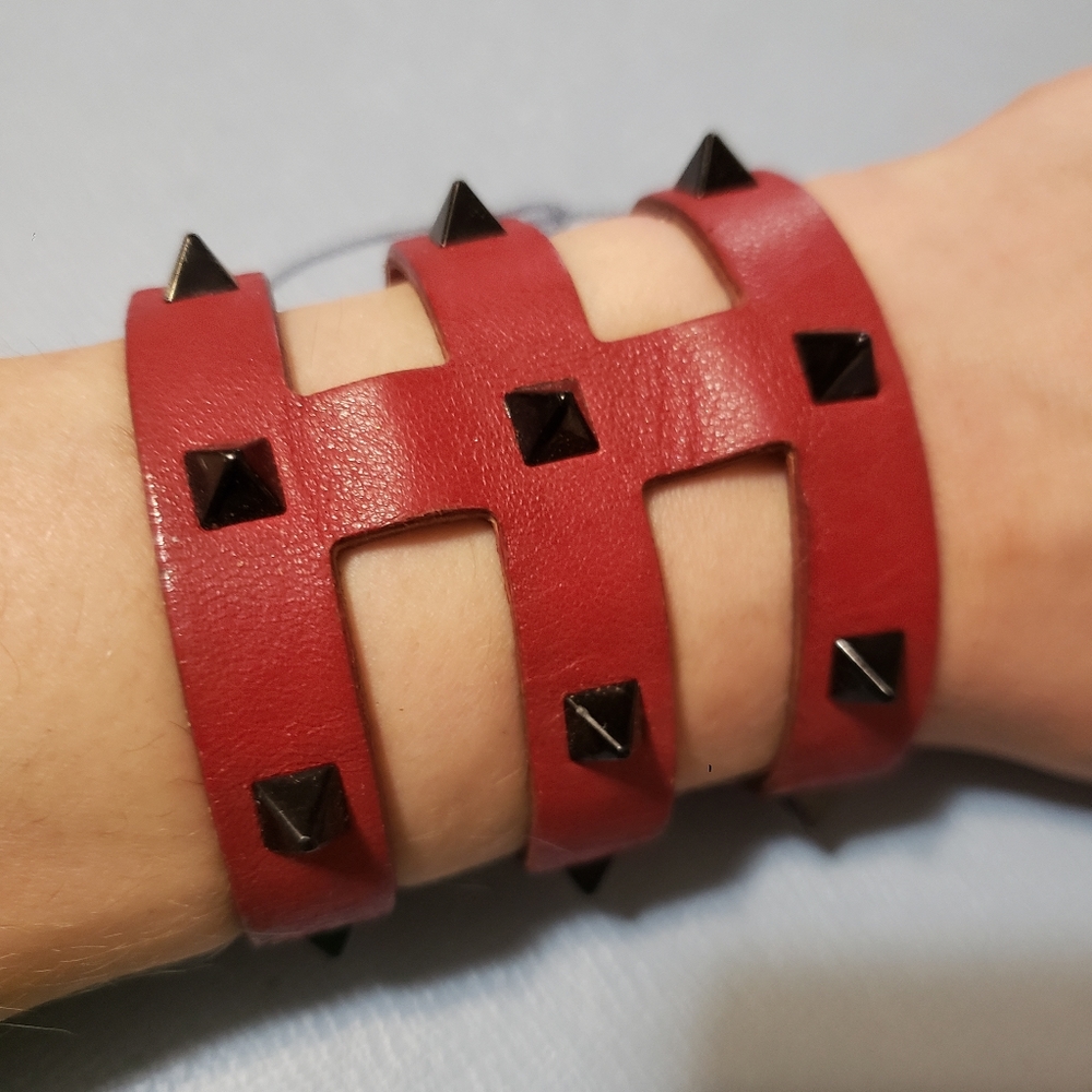 Handmade Leather Cuff With Spikes